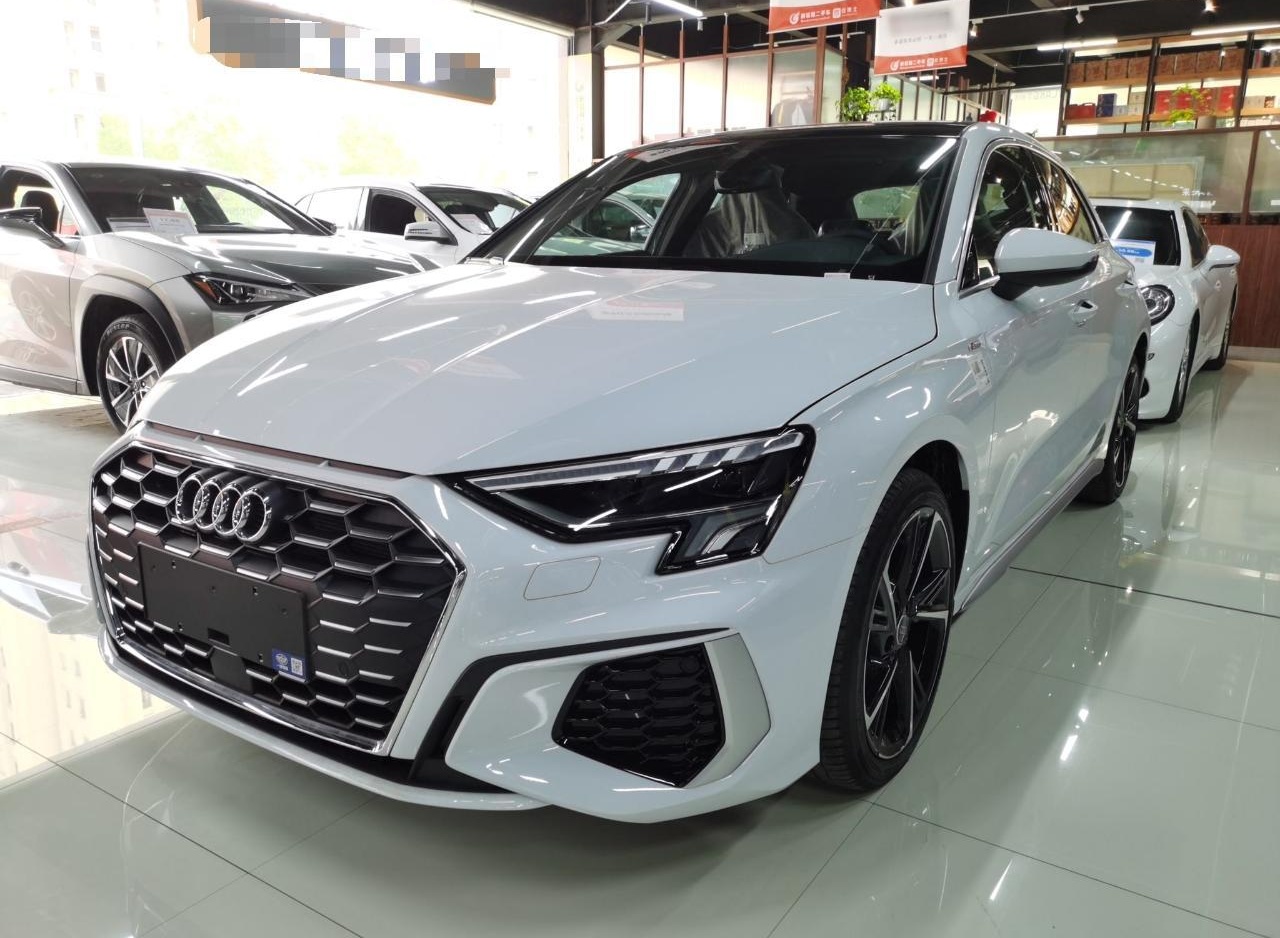 奥迪A3 2022款 Sportback 35 TFSI 时尚运动型