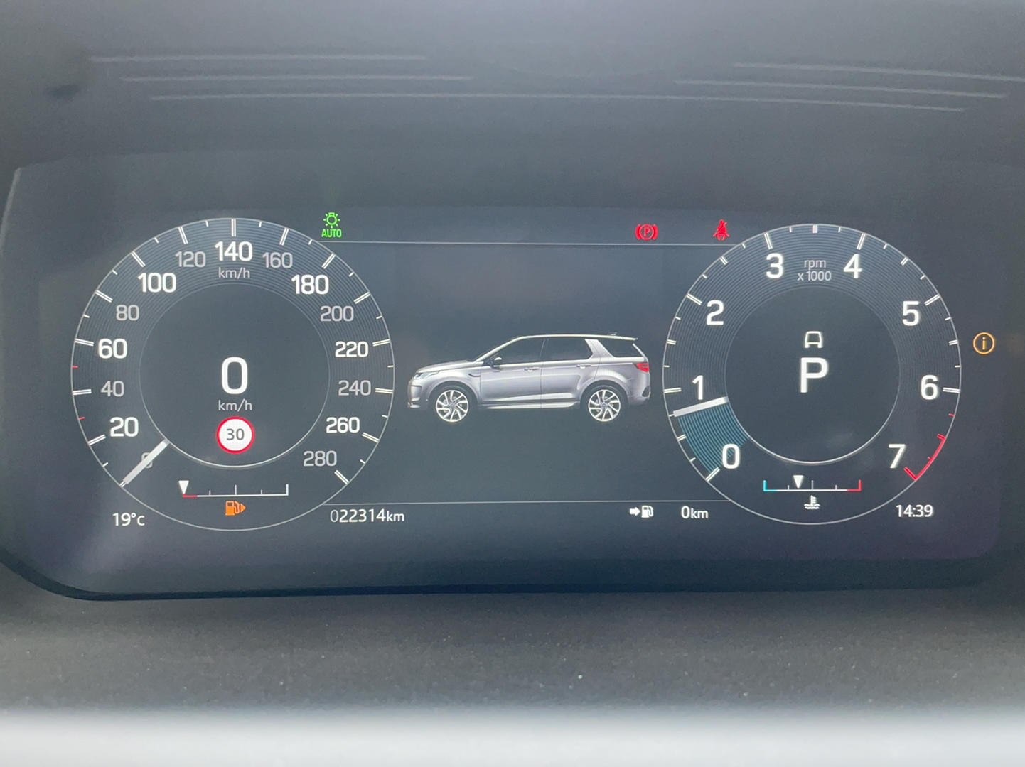 路虎 发现运动版 2022款 249PS R-Dynamic SE 性能科技版 5座