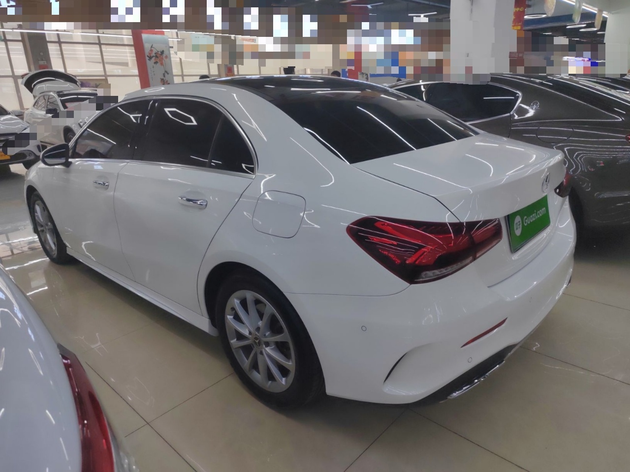 奔驰A级 2020款 改款 A 200 L 运动轿车动感型