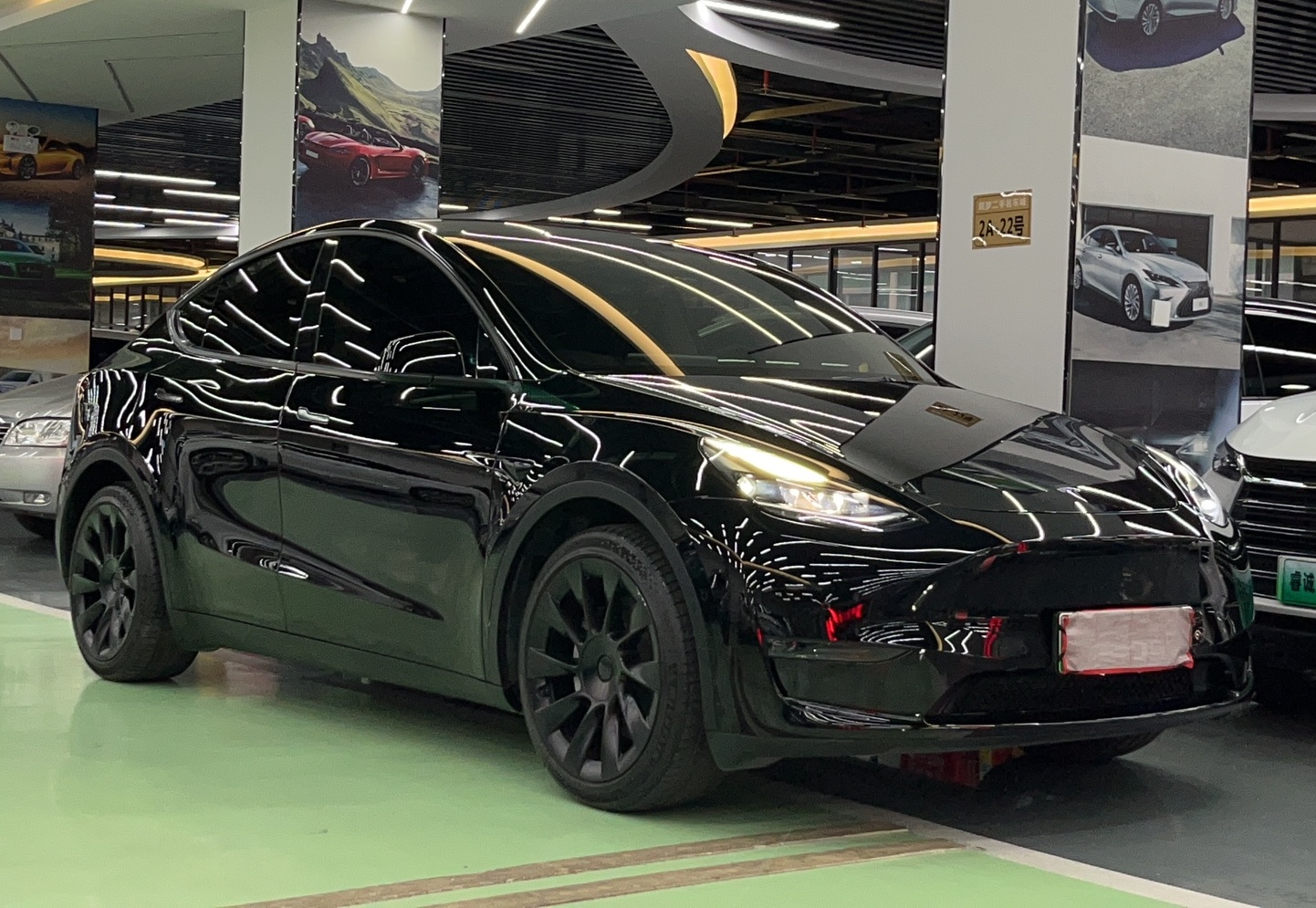 特斯拉 Model Y 2021款 标准续航后驱版