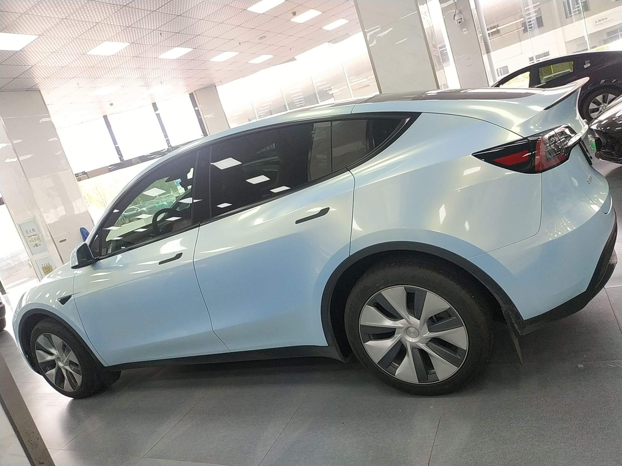 特斯拉 Model Y 2022款 改款 长续航全轮驱动版