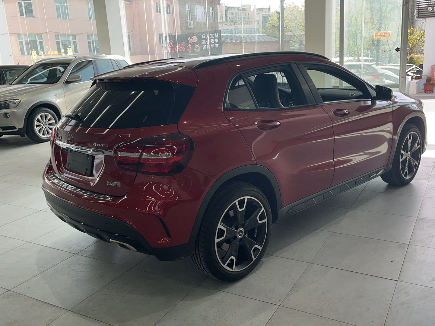 奔驰GLA级 2018款 GLA 220 4MATIC 运动型