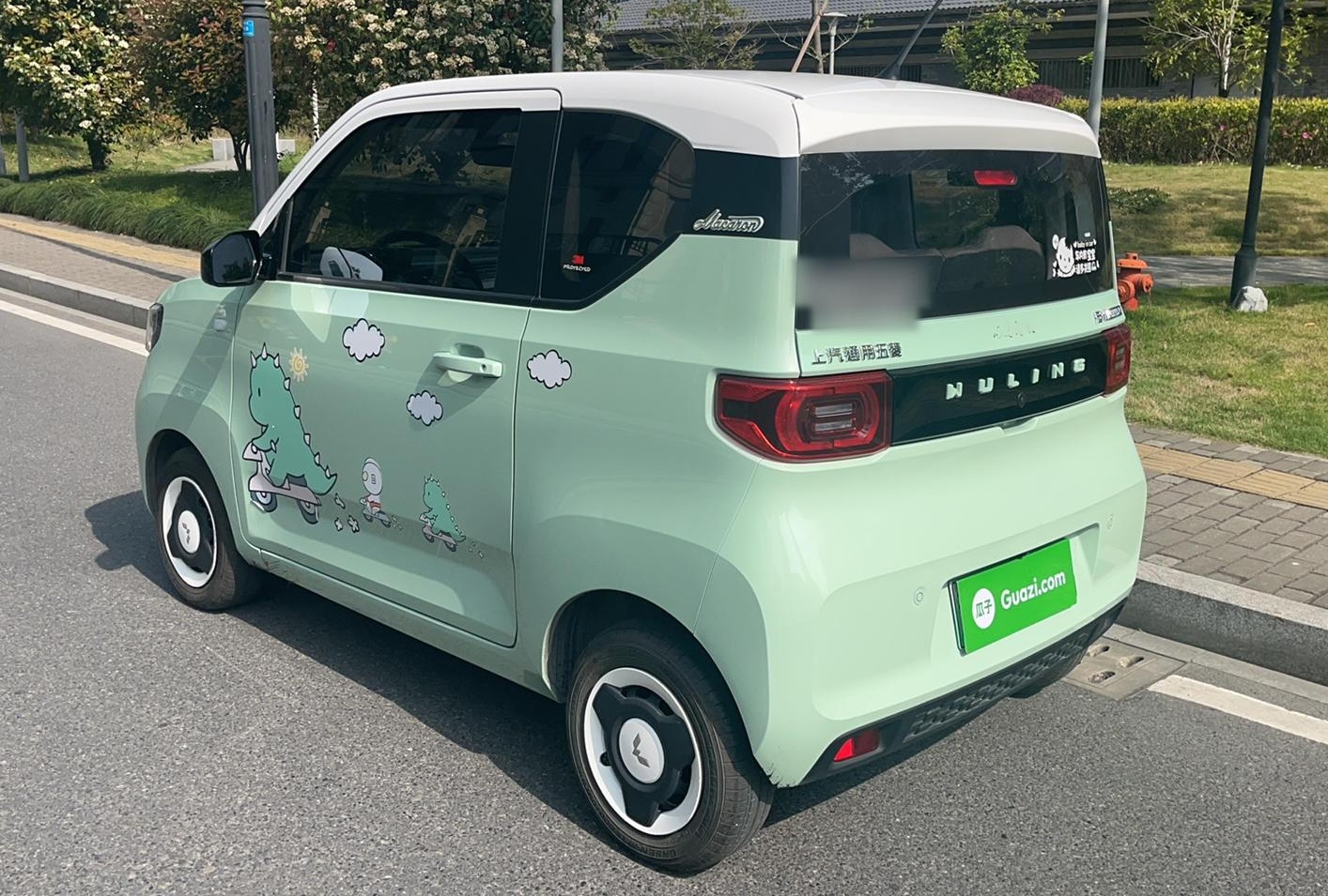 五菱汽车 宏光MINI EV 2021款 马卡龙臻享款 磷酸铁锂