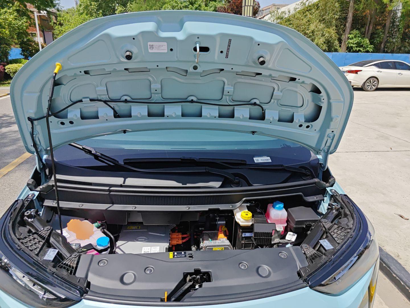 广汽埃安 AION Y 2022款 70 智领版