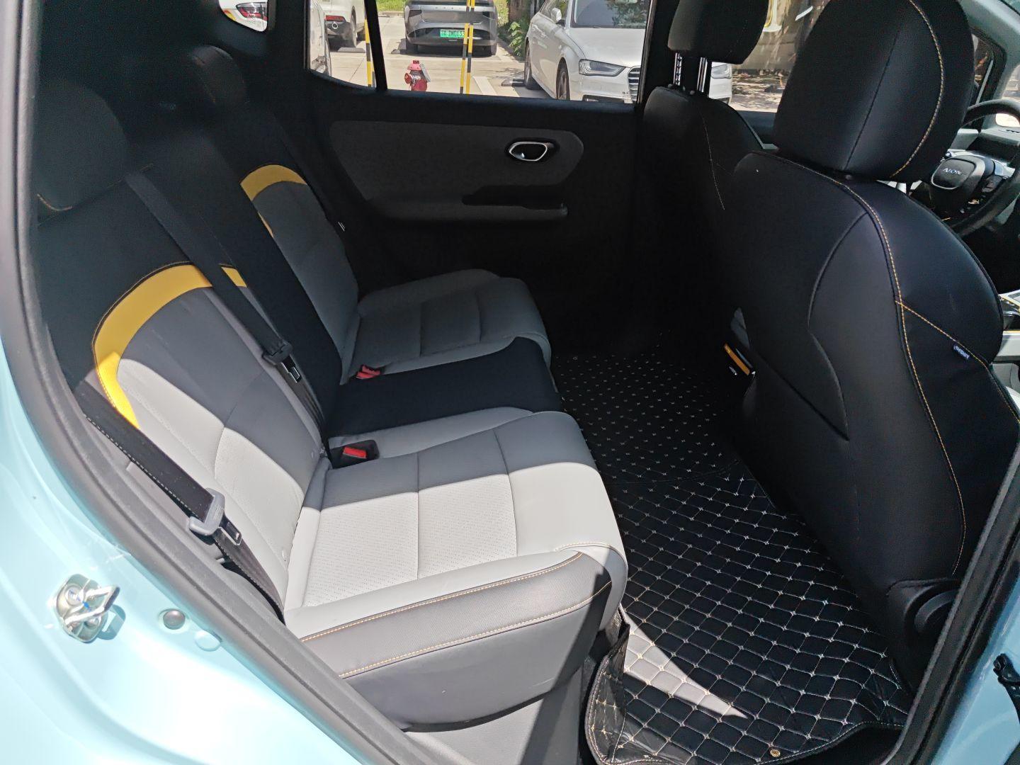 广汽埃安 AION Y 2022款 70 智领版