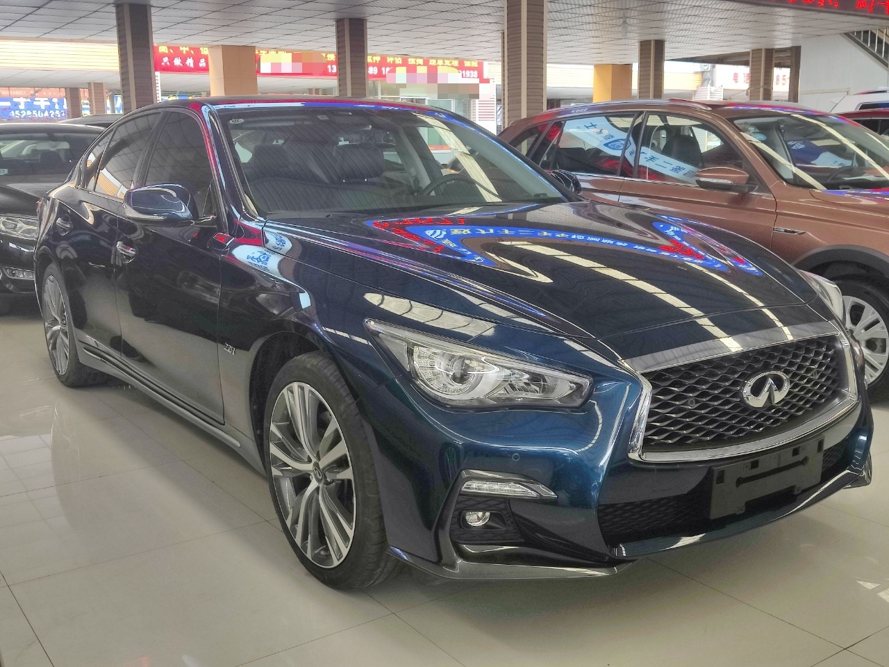 英菲尼迪Q50L 2019款 2.0T 30周年限量版