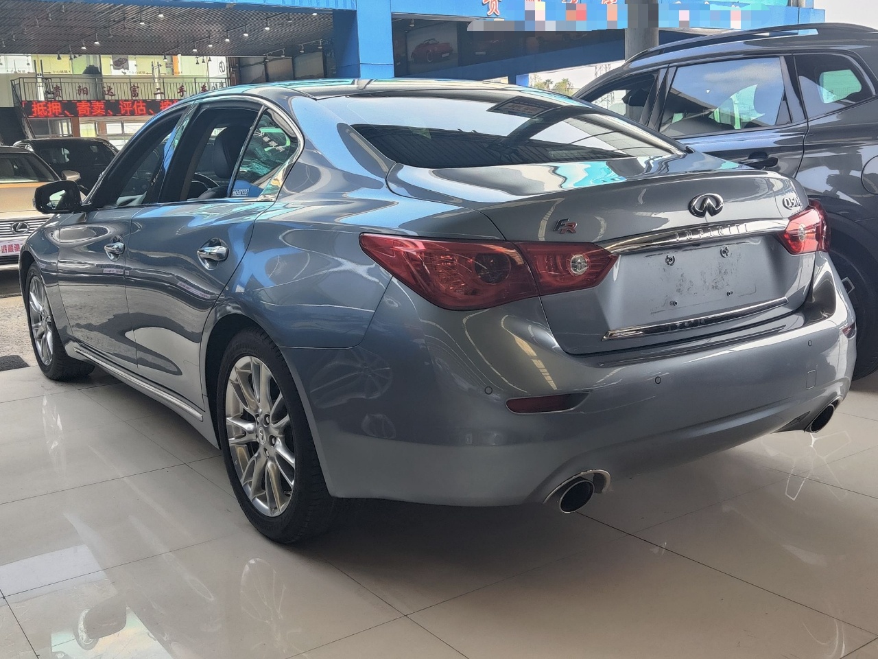 英菲尼迪Q50L 2016款 2.0T 进取版