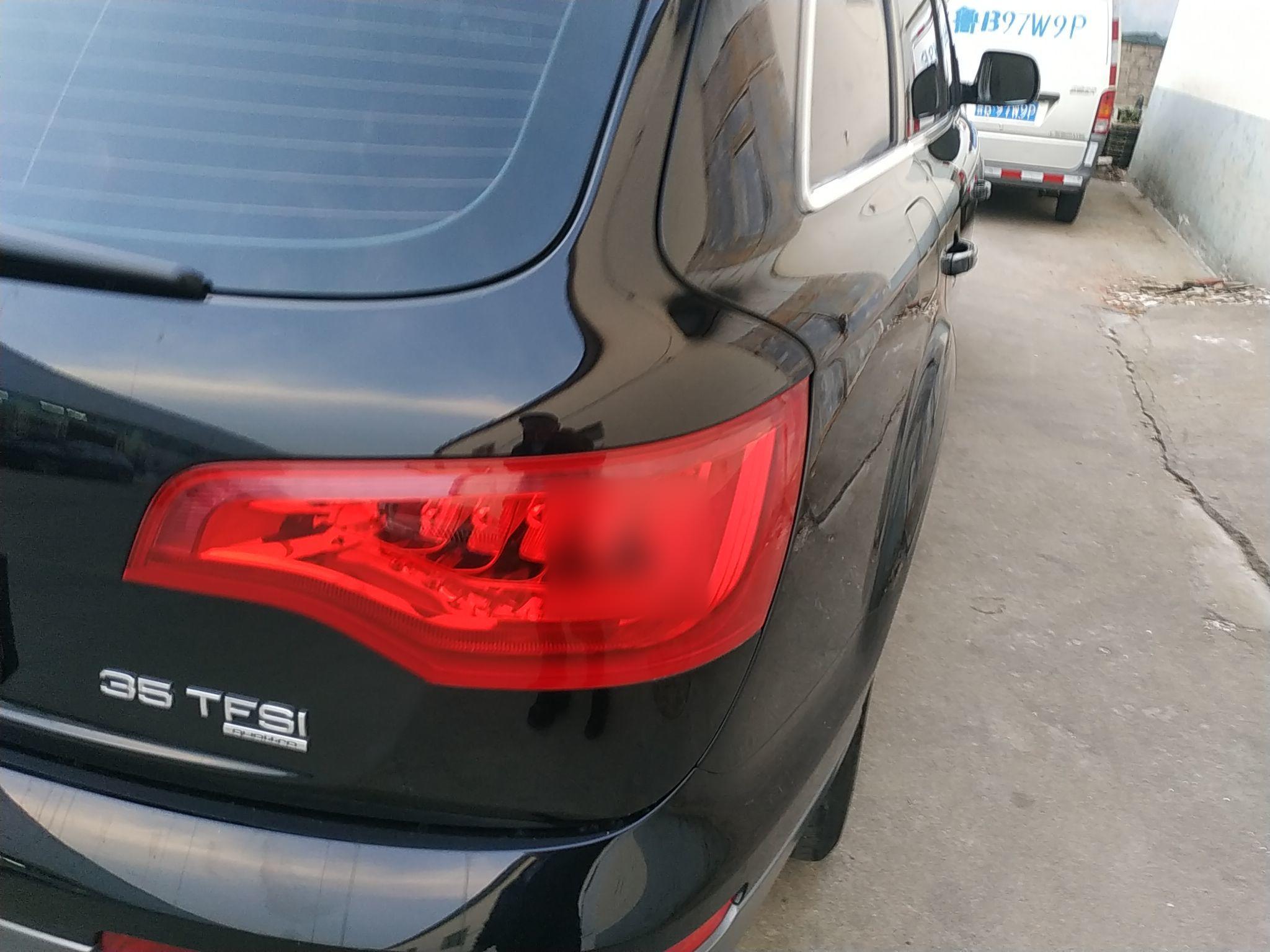 奥迪Q7 2015款 35 TFSI 进取型(进口)