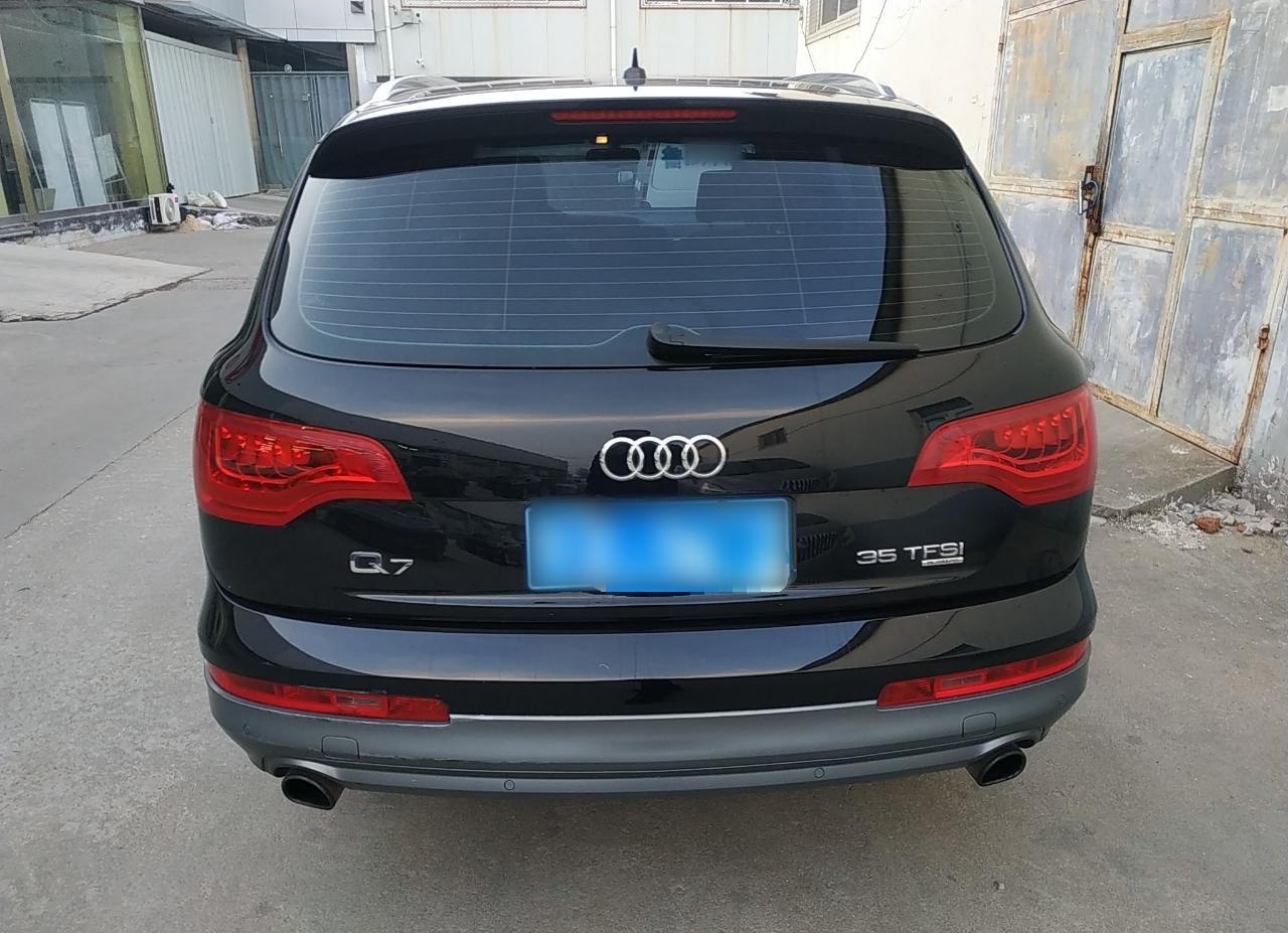 奥迪Q7 2015款 35 TFSI 进取型(进口)