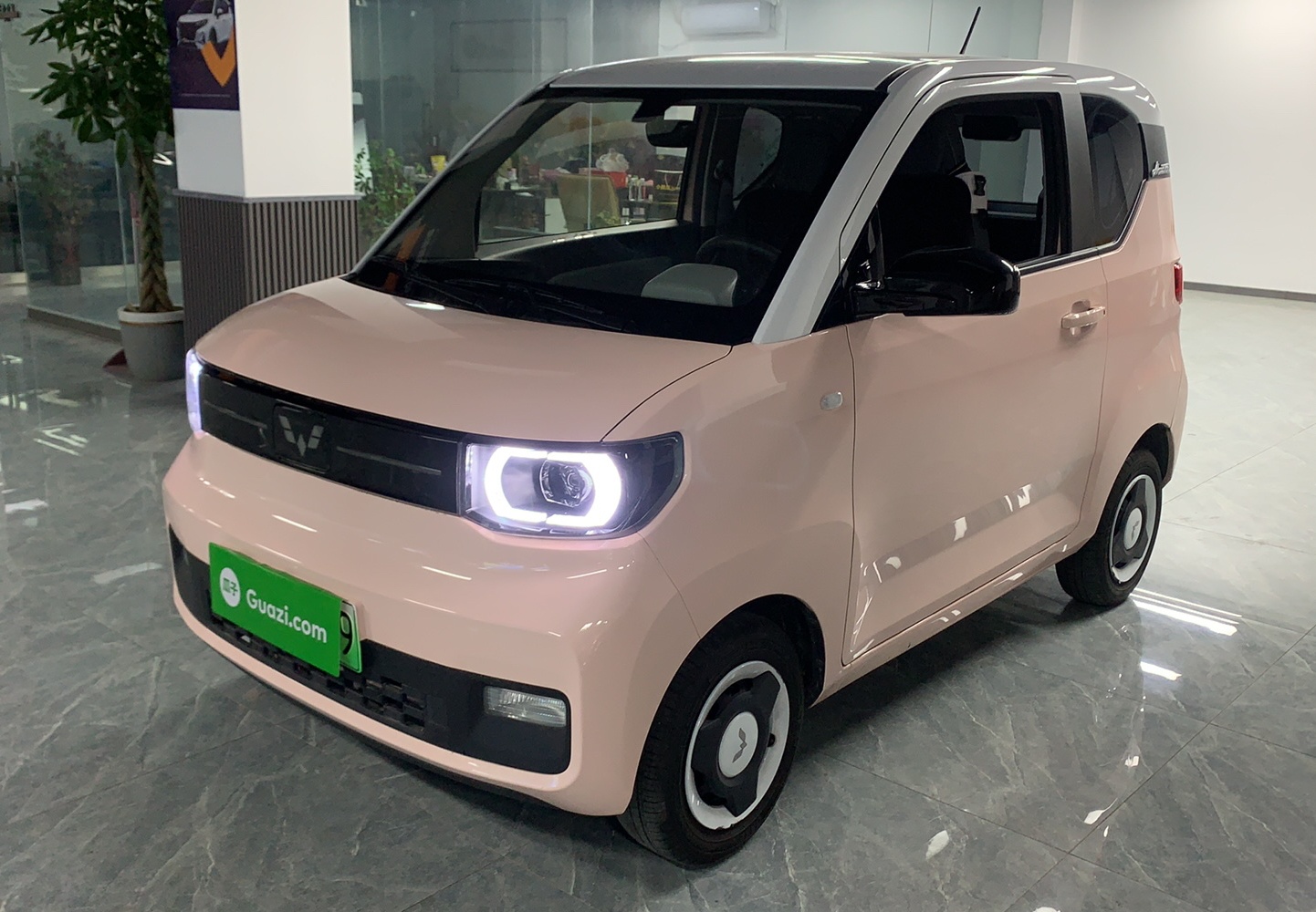 五菱汽车 宏光MINI EV 2022款 马卡龙臻享款 磷酸铁锂