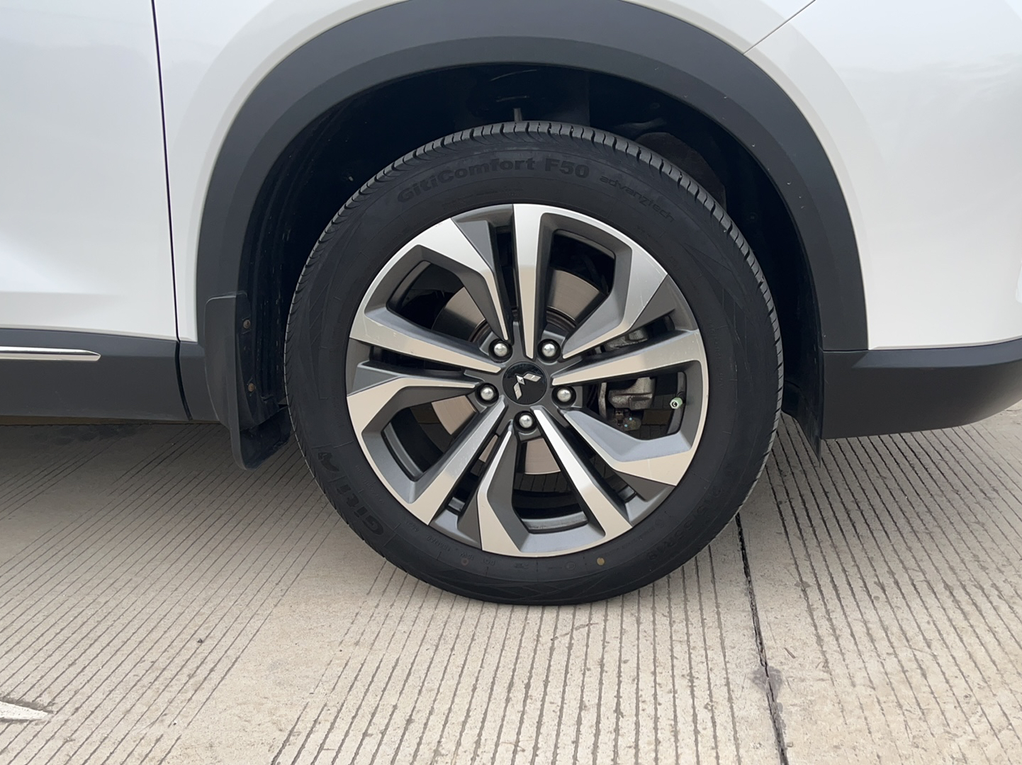 五菱汽车 五菱星辰 2021款 1.5T CVT星辉版