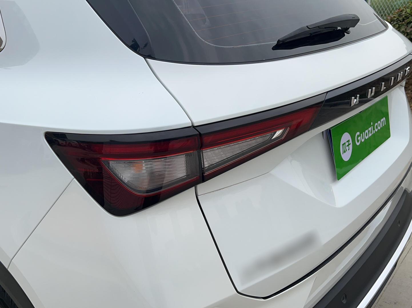 五菱汽车 五菱星辰 2021款 1.5T CVT星辉版