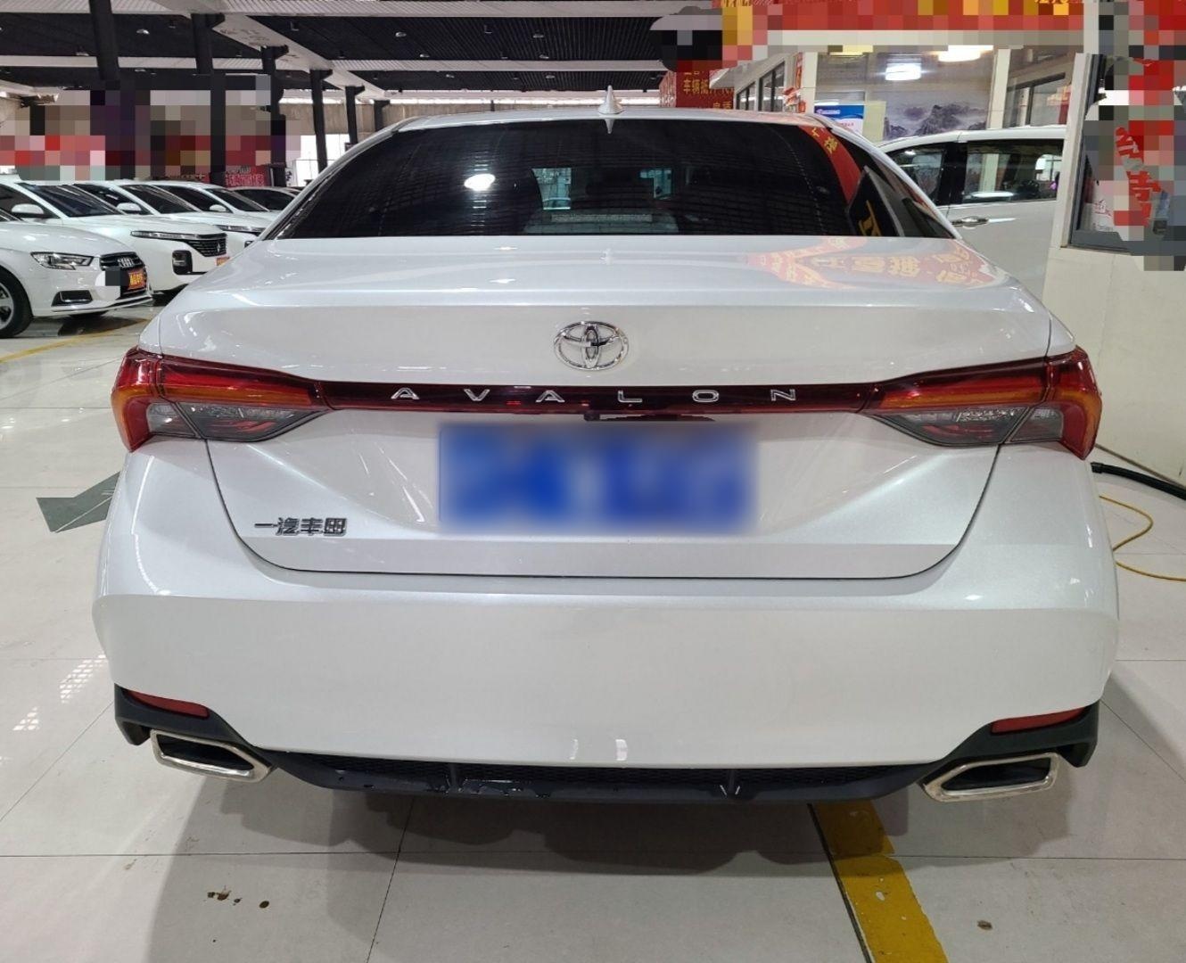 丰田 亚洲龙 2022款 2.0L 豪华版