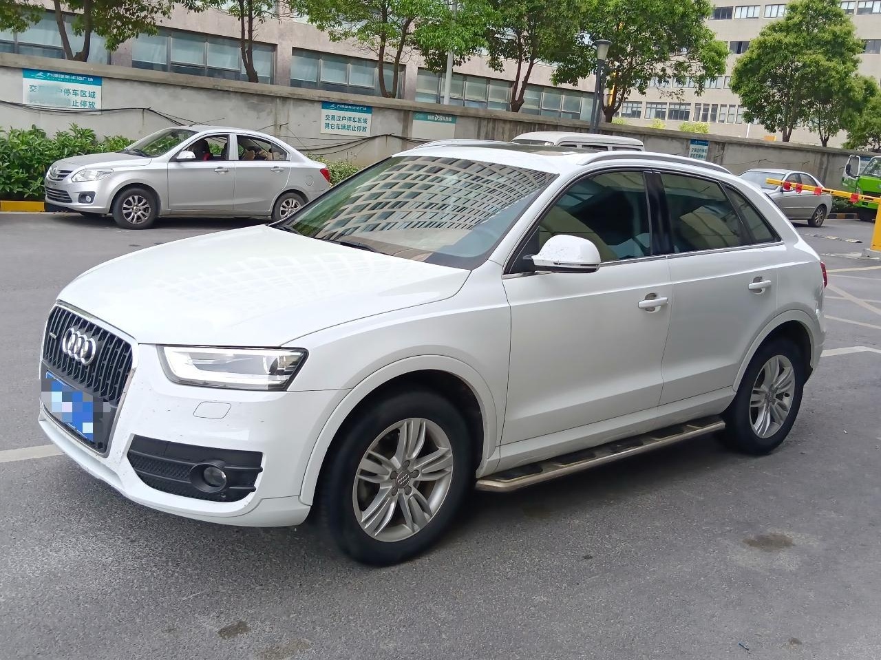 奥迪Q3 2013款 35 TFSI quattro 技术型