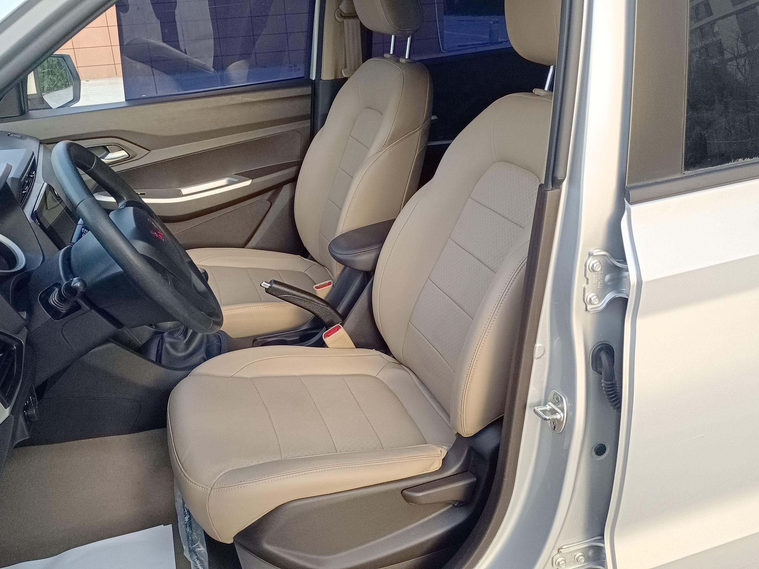 五菱汽车 五菱宏光 2021款 1.5L S舒适型LAR