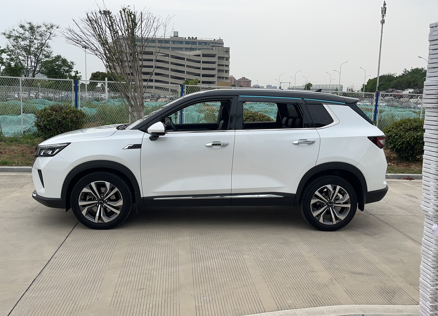 五菱汽车 五菱星辰 2021款 1.5T CVT星辉版