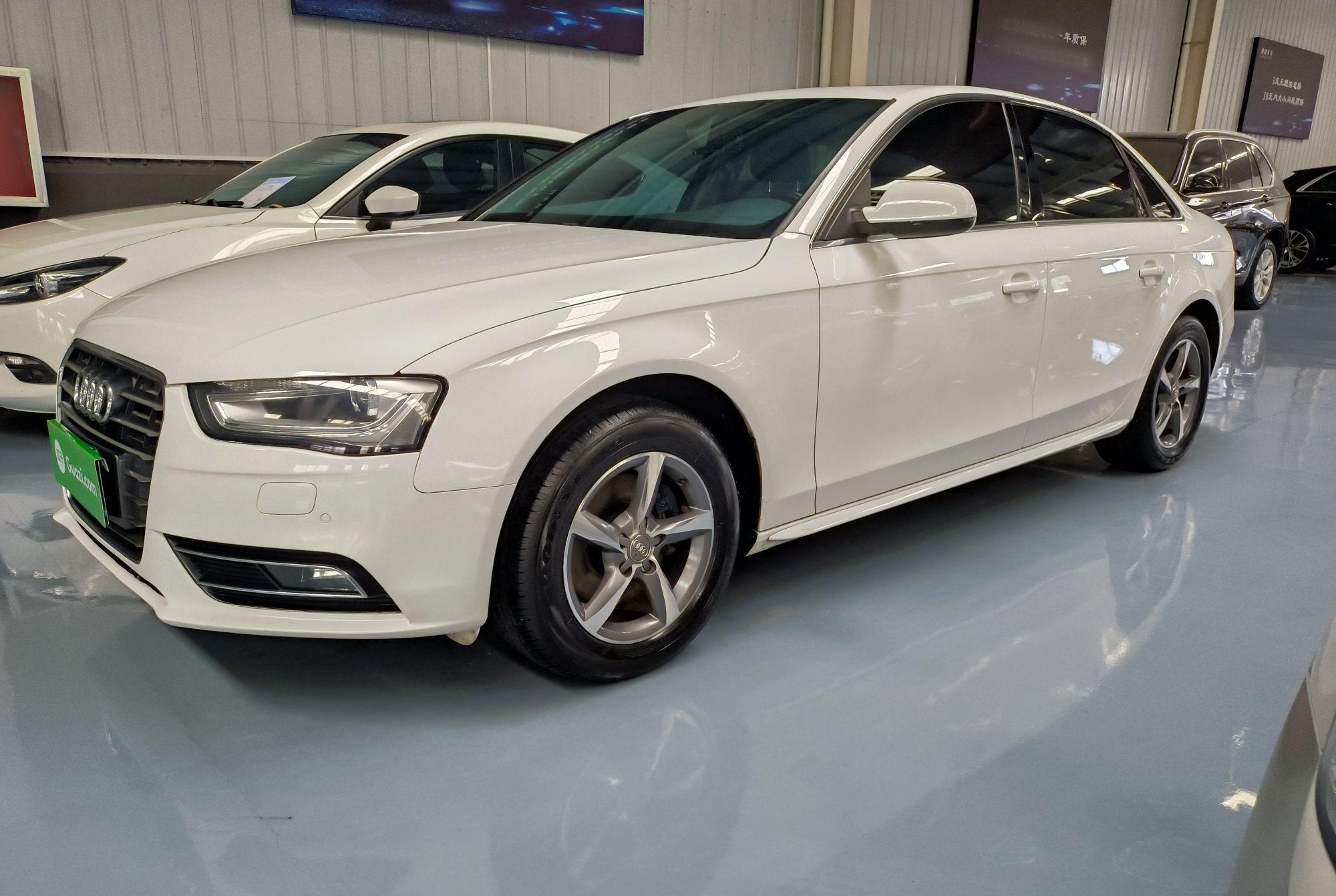 奥迪A4L 2013款 35 TFSI 自动舒适型