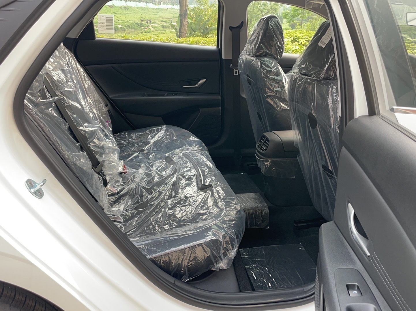 现代 伊兰特 2022款 1.5L CVT LUX尊贵版