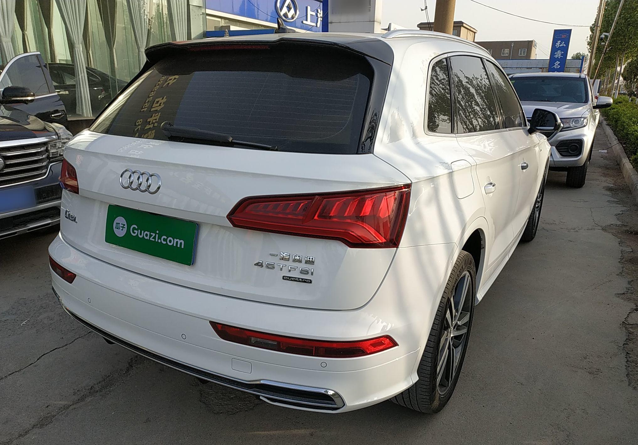 奥迪Q5L 2018款 45 TFSI 尊享运动型 国VI