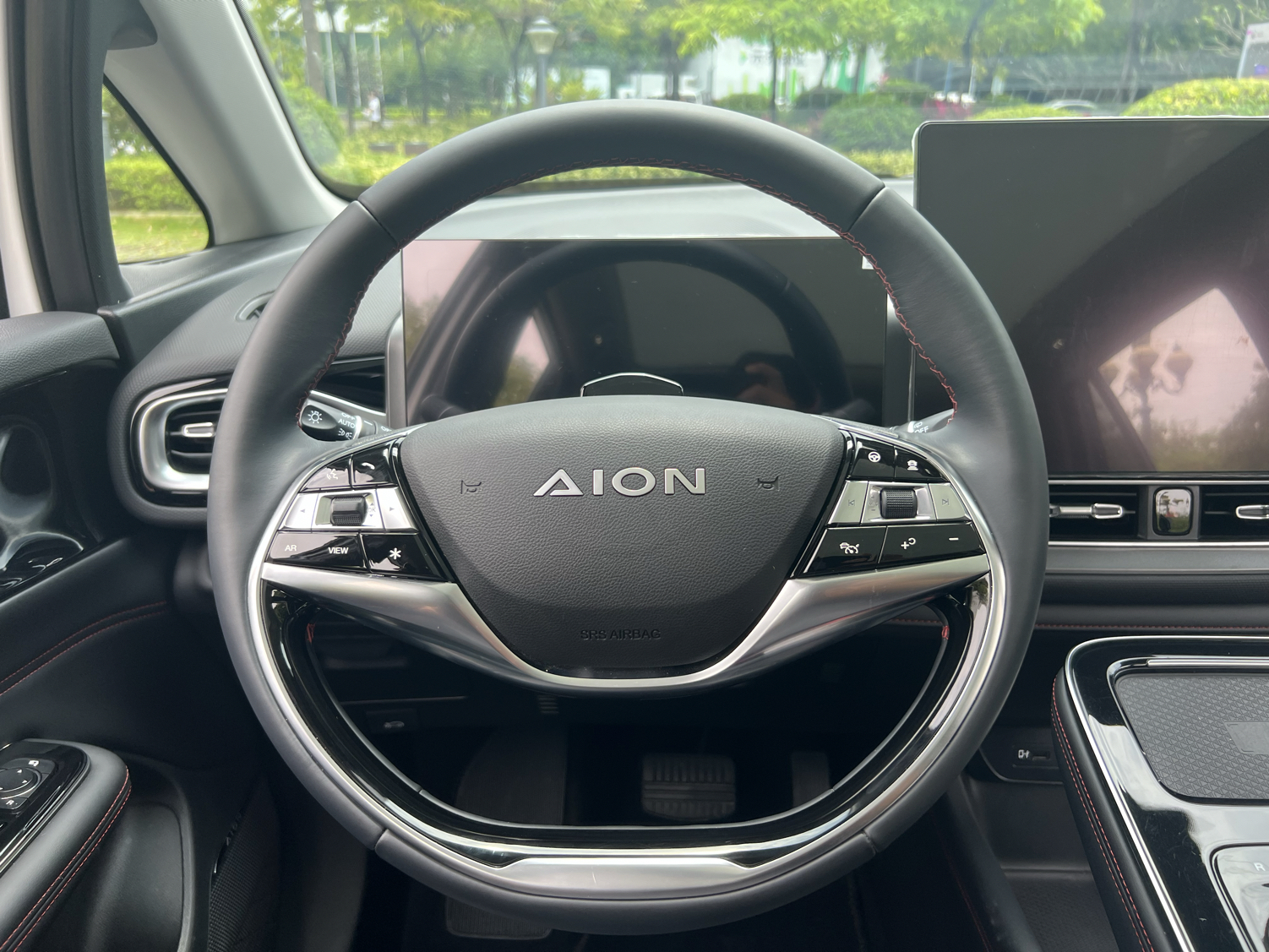 广汽埃安 Aion V(埃安V) 2022款 Plus 70 智享科技版 三元锂