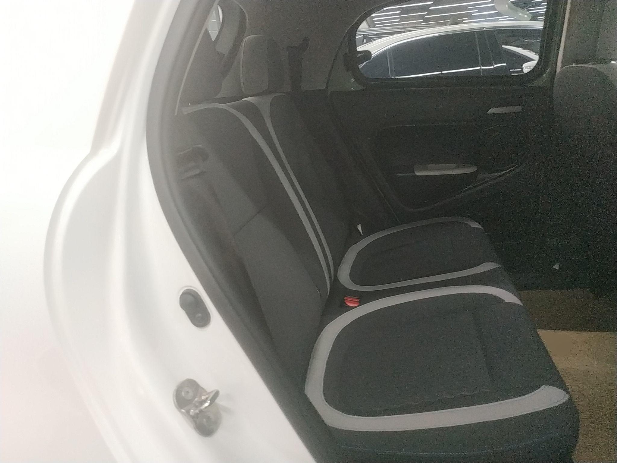 欧拉黑猫 2022款 301km 萌宠版