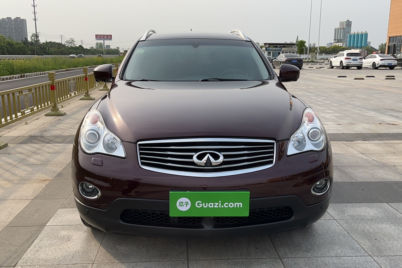 英菲尼迪QX50 2013款 2.5L 两驱优雅版(进口)