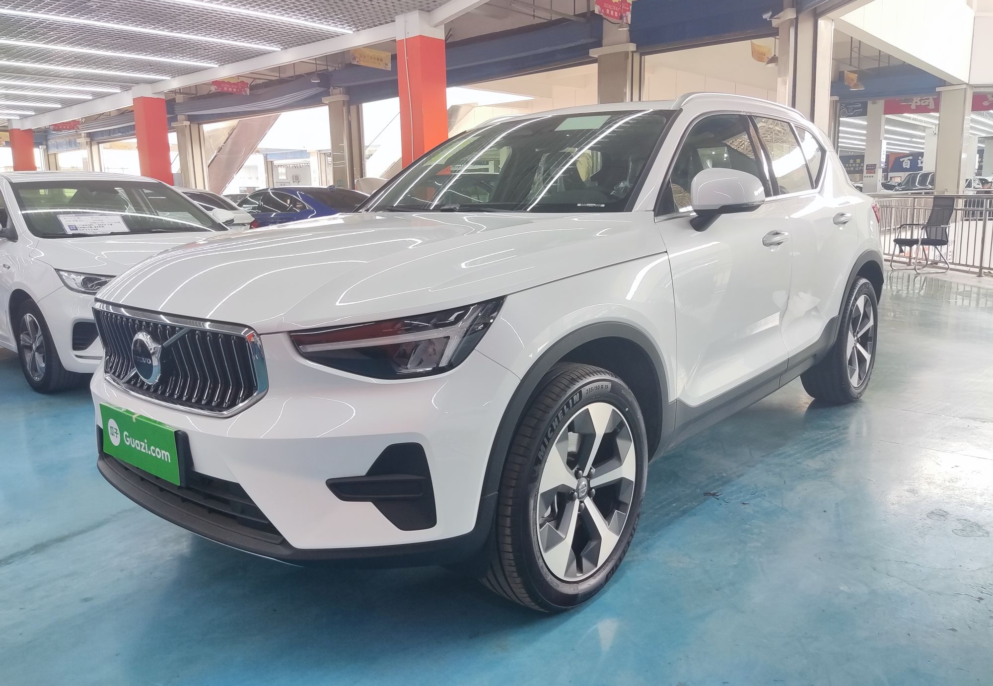 沃尔沃XC40 2023款 B4 四驱智远豪华版