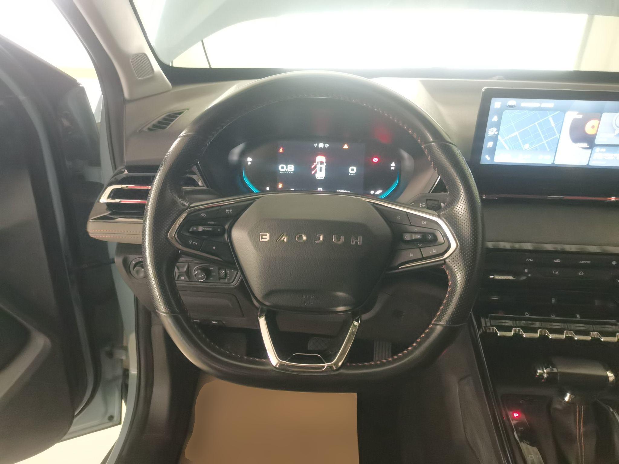 新宝骏 宝骏RS-3 2020款 1.5L CVT  24小时在线豪华型