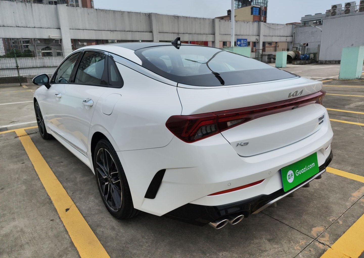 起亚 K5凯酷 2021款 380T GT-Line 焕新版