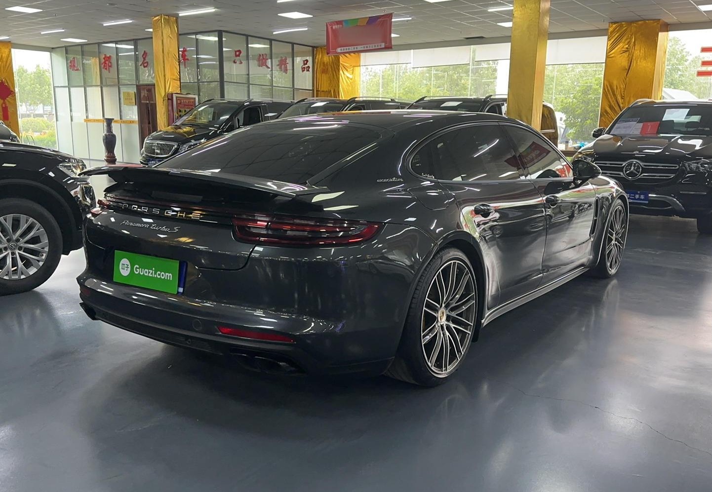 保时捷Panamera 2017款 Panamera 4 行政加长版 3.0T