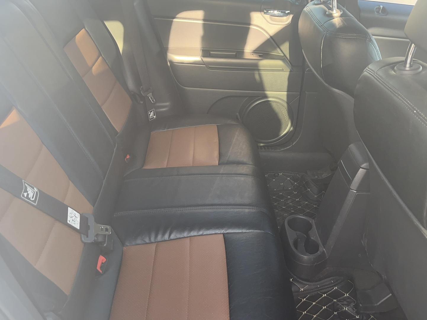 Jeep 指南者 2014款 2.4L 四驱运动版(进口)