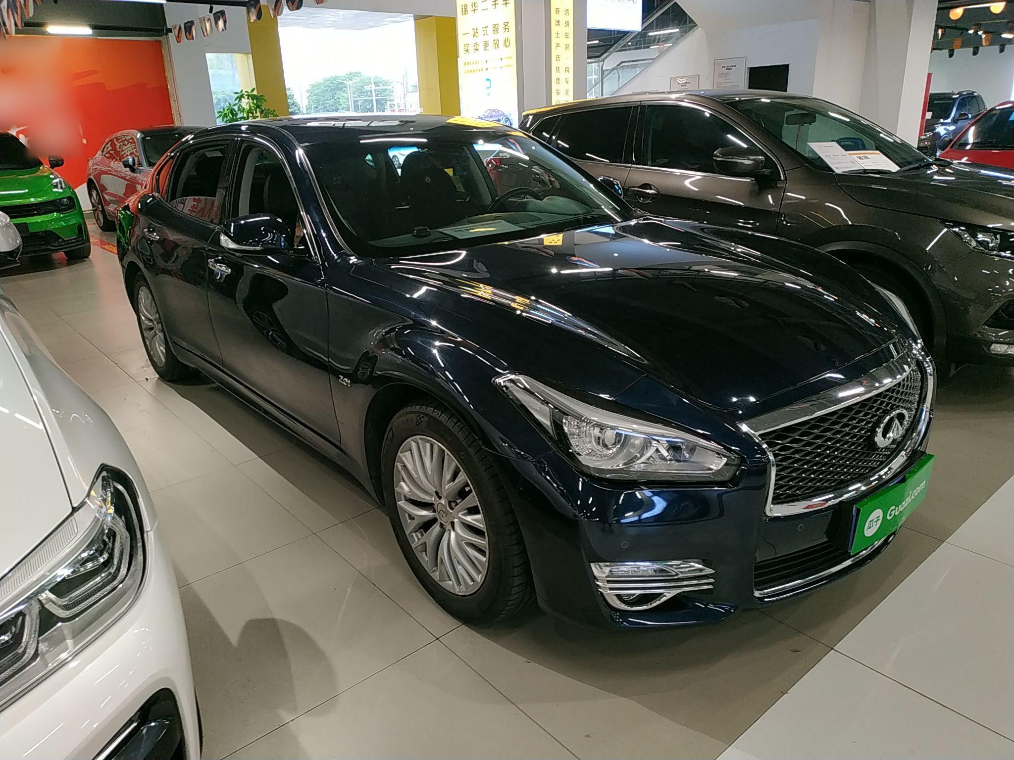 英菲尼迪Q70L 2019款 Q70L 2.0T 悦享版(进口)