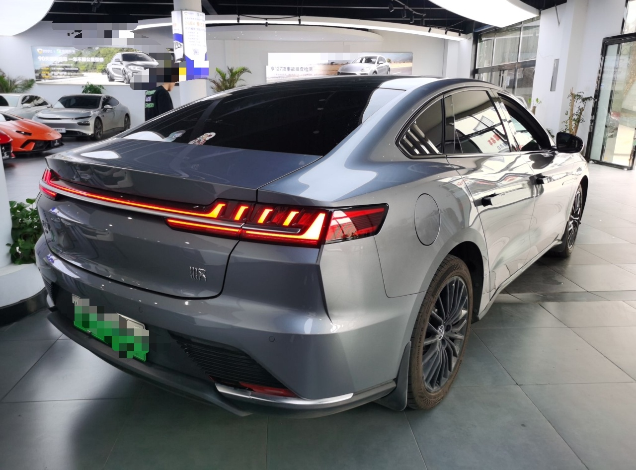 比亚迪 汉 2021款 EV 标准续航版豪华型