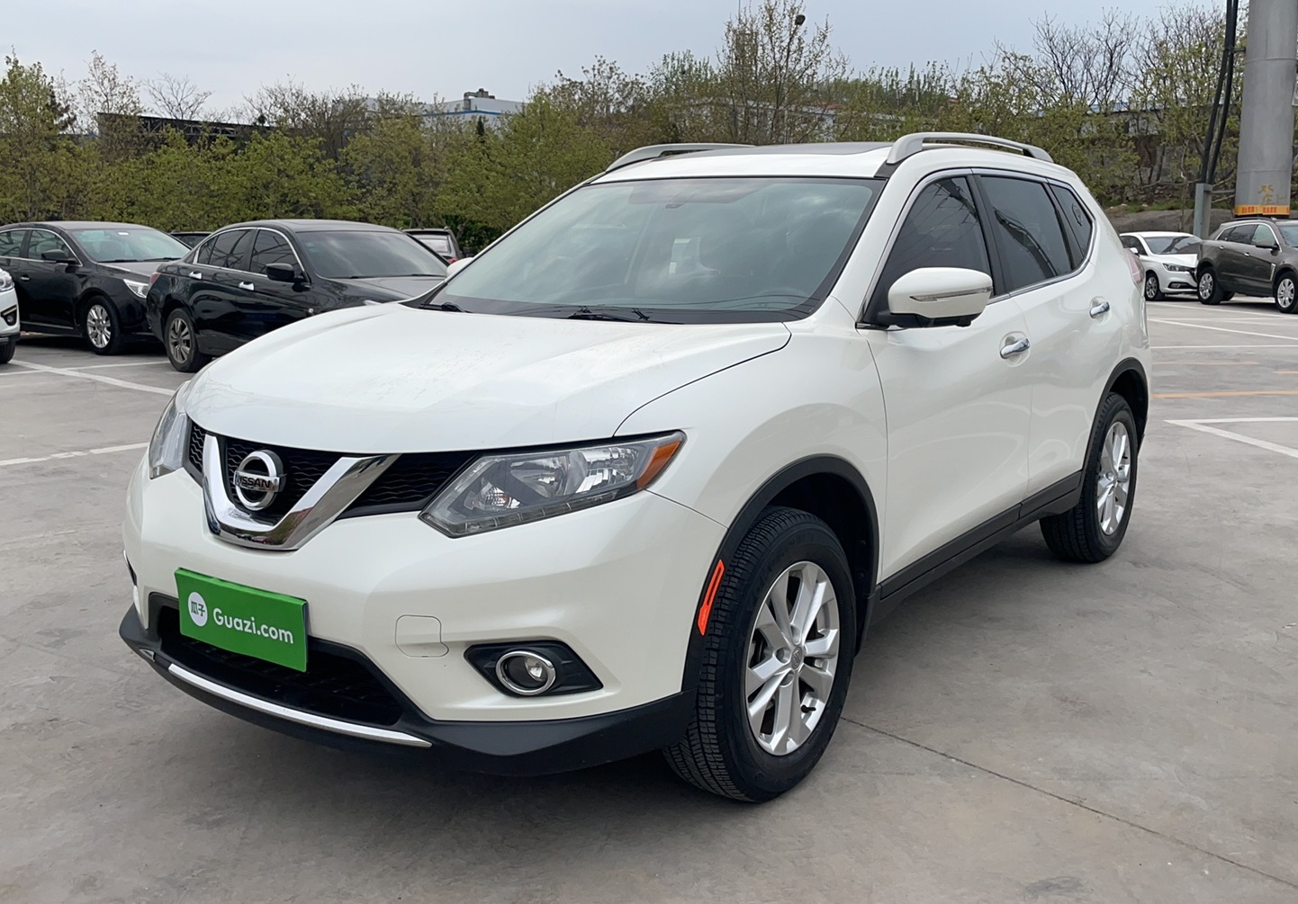 日产 奇骏 2014款 2.0L CVT舒适版 2WD