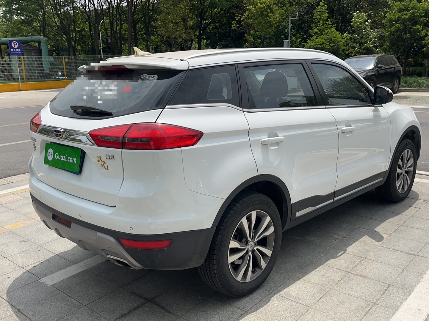 吉利汽车 博越 2016款 2.0L 手动智尚型