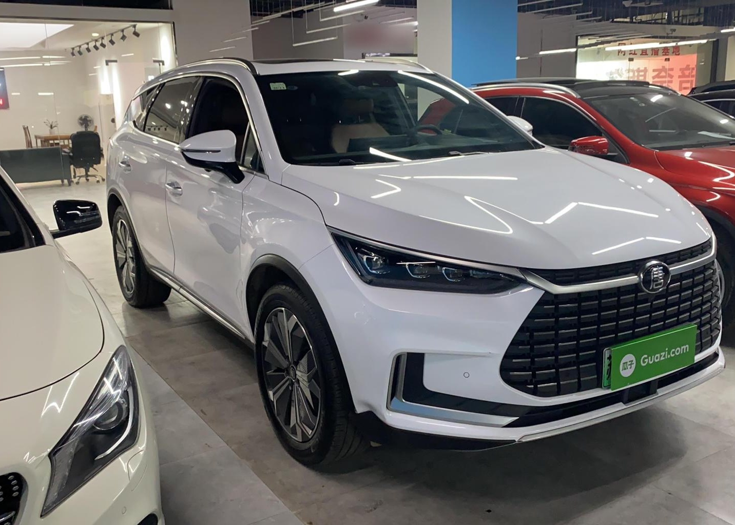 比亚迪 唐新能源 2021款 EV 长续航版尊荣型