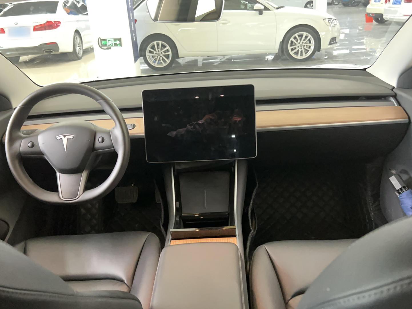 特斯拉 Model 3 2020款 标准续航后驱升级版