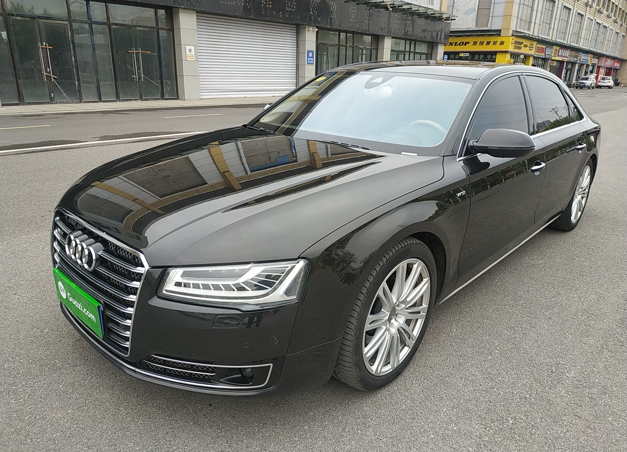 奥迪A8 2014款 A8L 6.3 FSI W12 quattro旗舰型(进口)