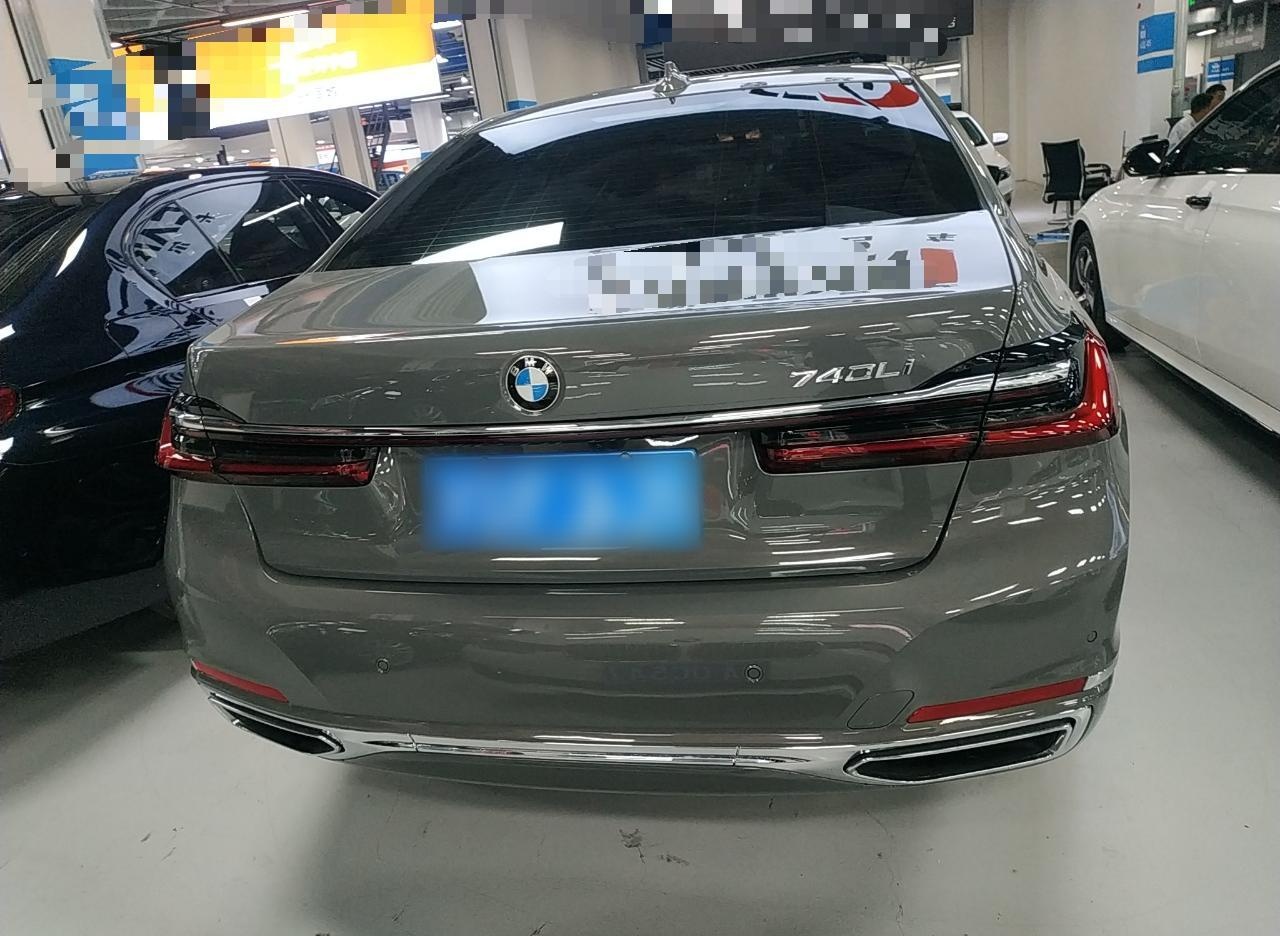 宝马7系 2021款 740Li 领先型 豪华套装(进口)