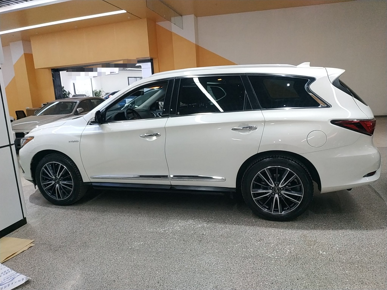 英菲尼迪QX60 2016款 2.5T Hybrid 四驱全能版(进口)