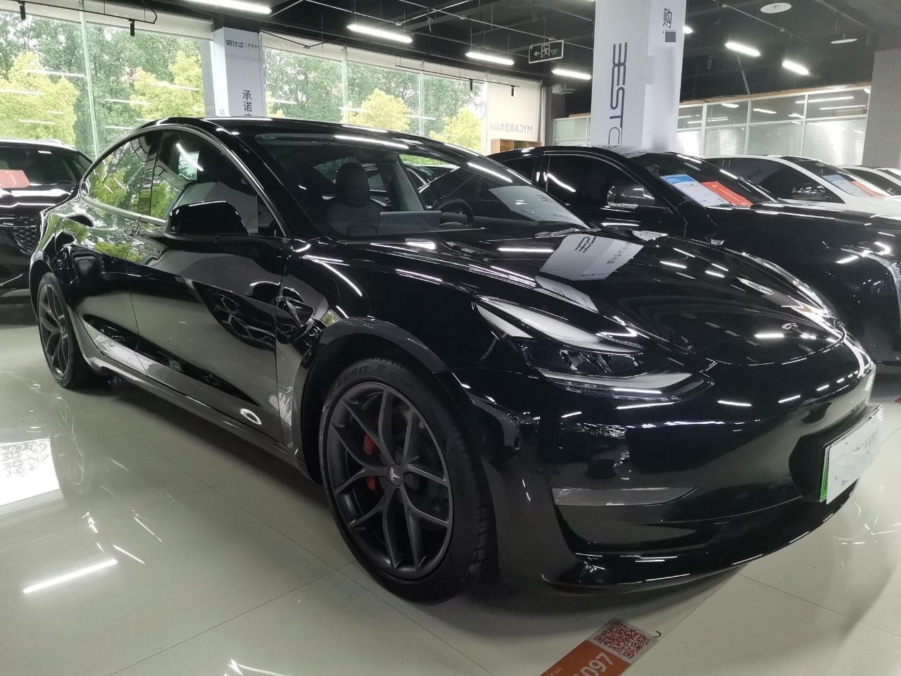 特斯拉 Model 3 2022款 Performance高性能全轮驱动版