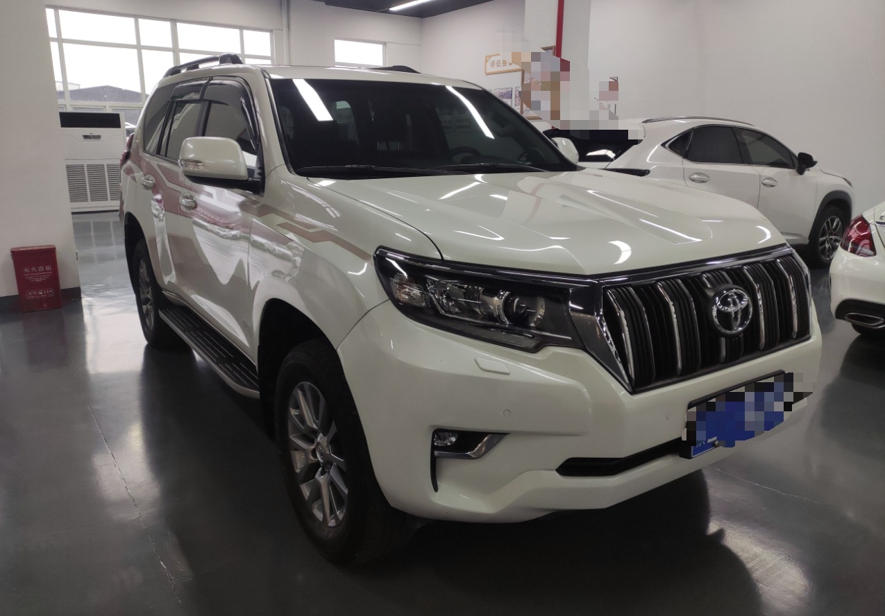 丰田 普拉多 2018款 3.5L 自动TX-L后挂备胎