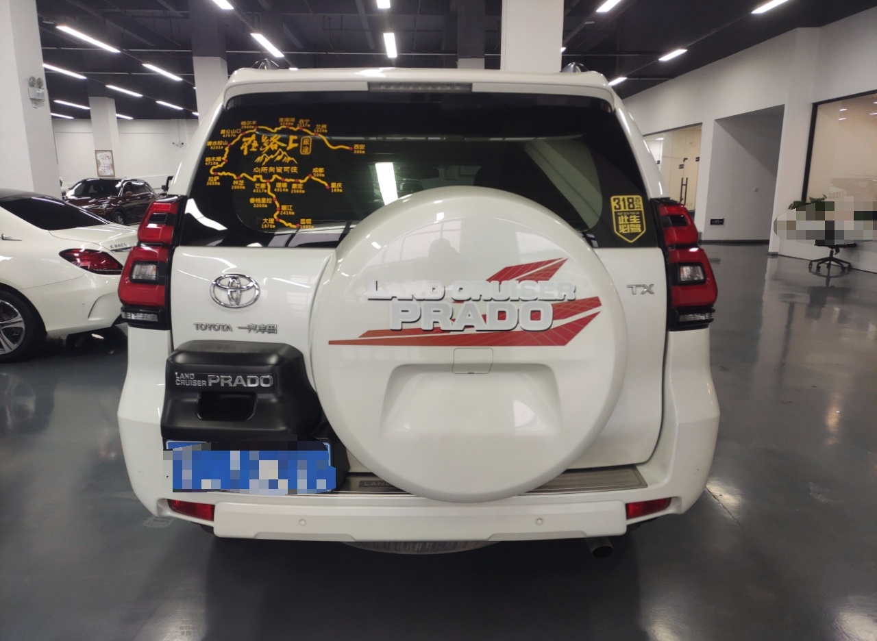 丰田 普拉多 2018款 3.5L 自动TX-L后挂备胎