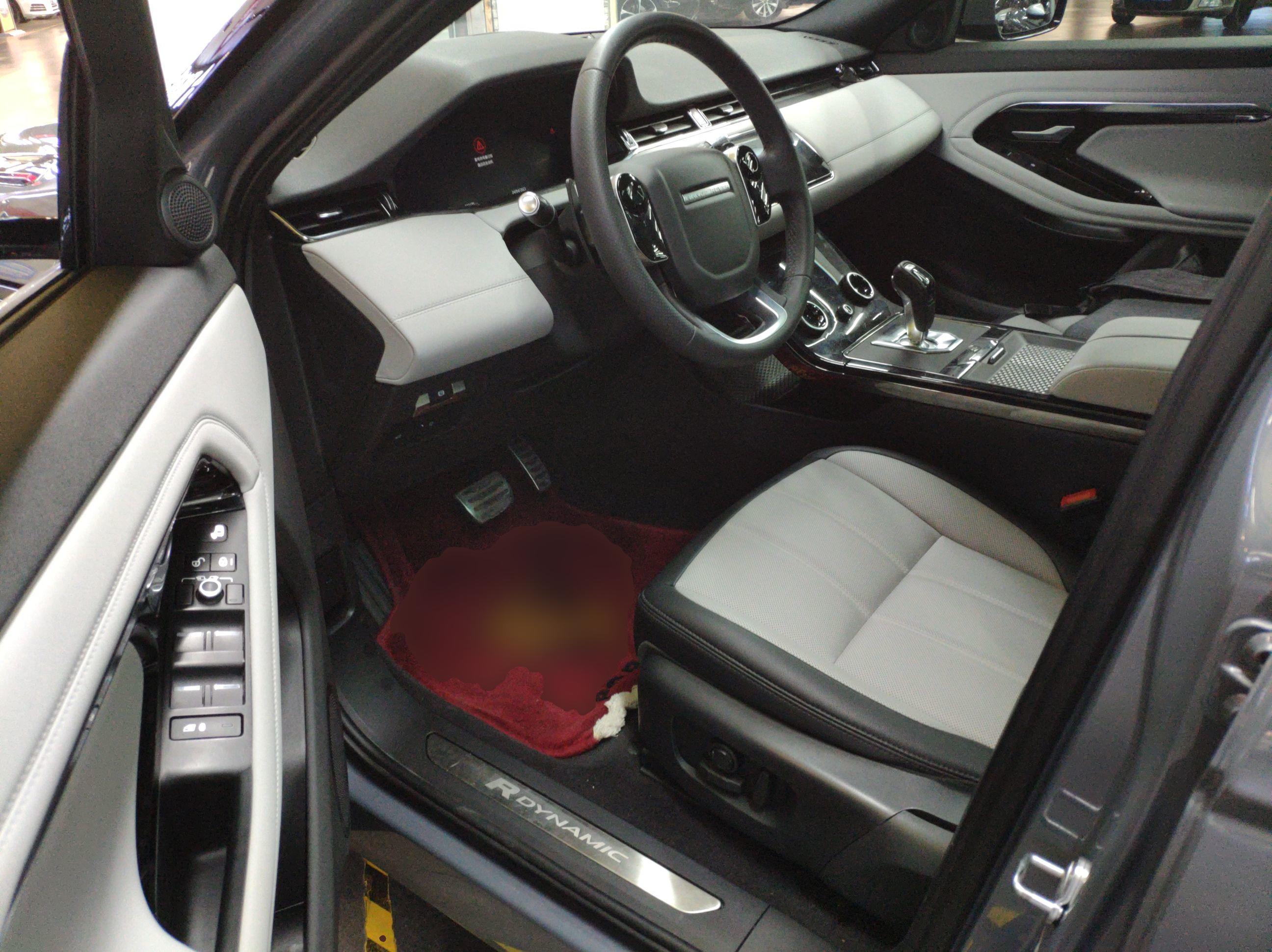 路虎 揽胜极光 2020款 249PS R-DYNAMIC S 曜黑运动科技版