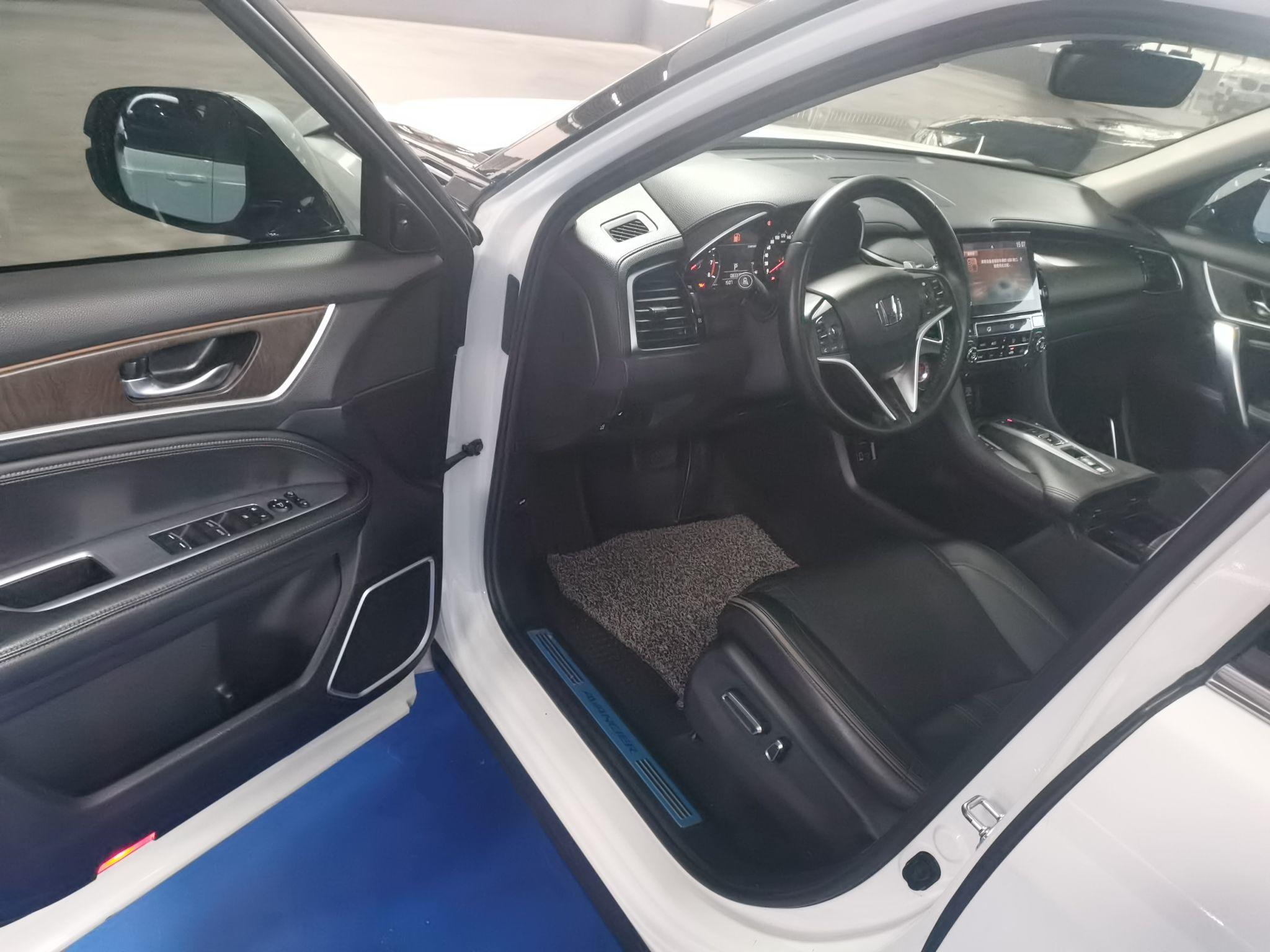 本田 冠道 2020款 370TURBO 两驱豪华版