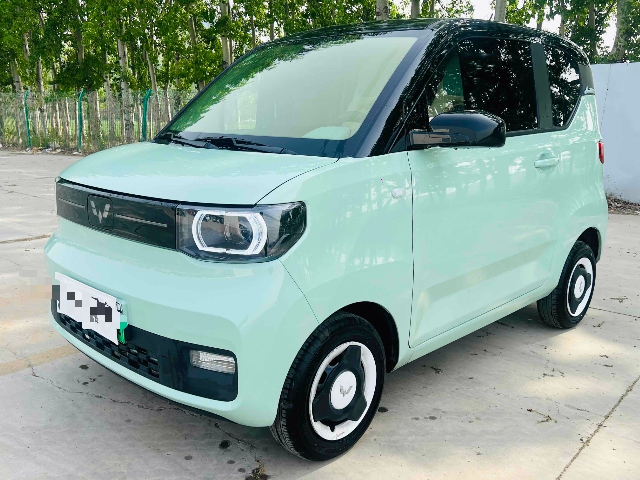 五菱汽车 宏光MINI EV 2022款 马卡龙臻享款 磷酸铁锂