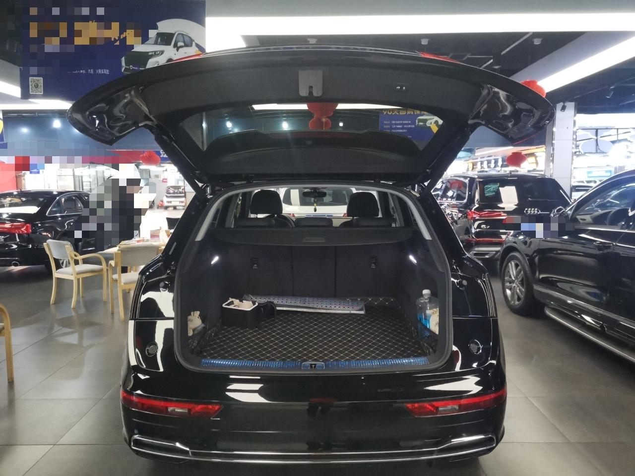 奥迪Q5L 2020款 45 TFSI 尊享时尚型