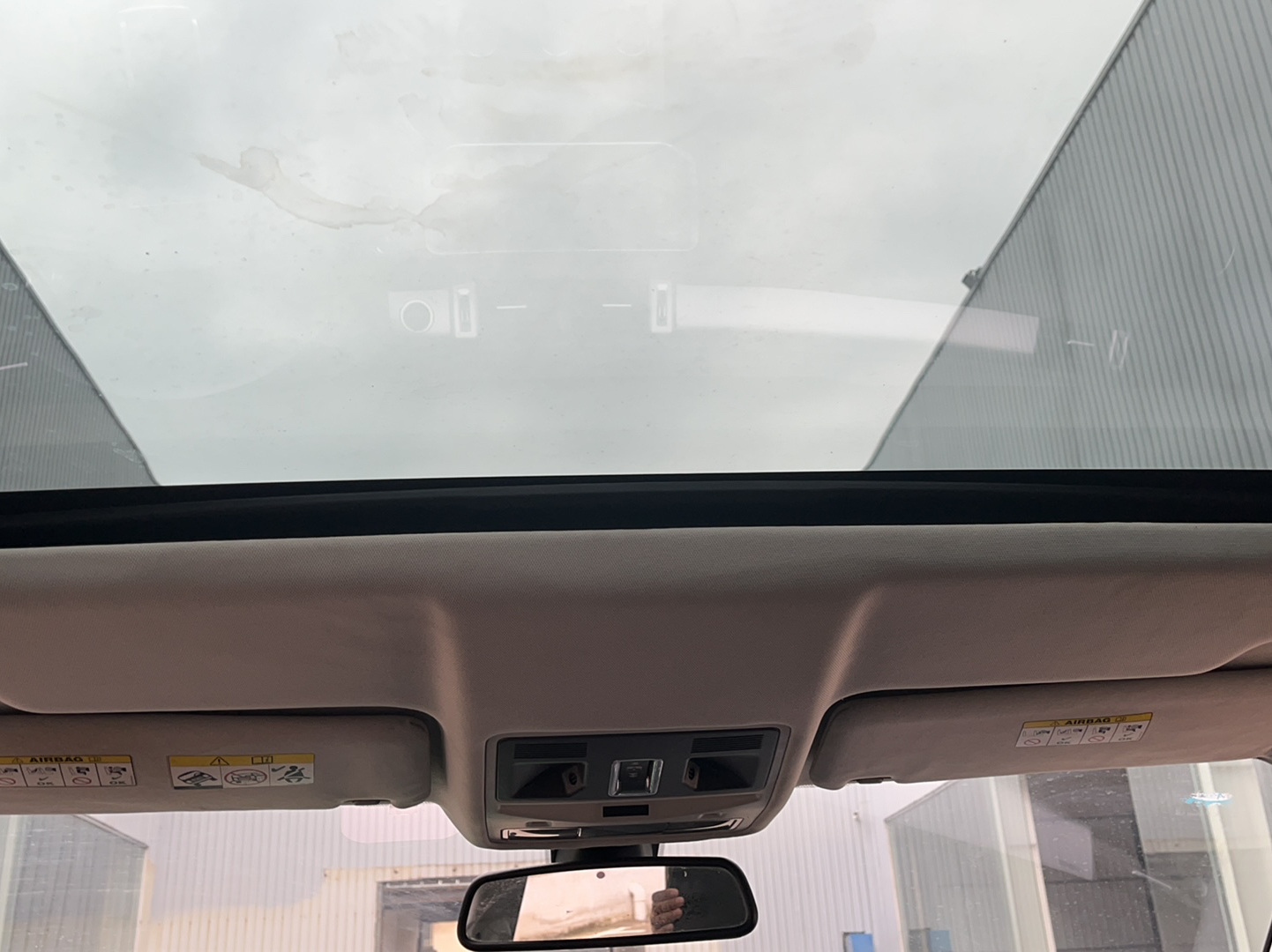 路虎 揽胜极光 2013款 2.0T 5门耀动版(进口)