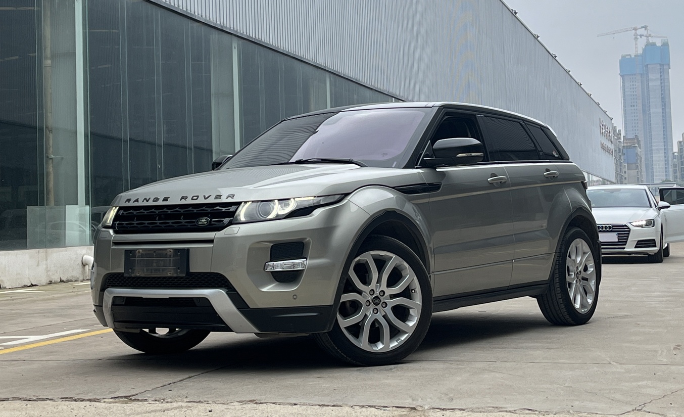 路虎 揽胜极光 2013款 2.0T 5门耀动版(进口)