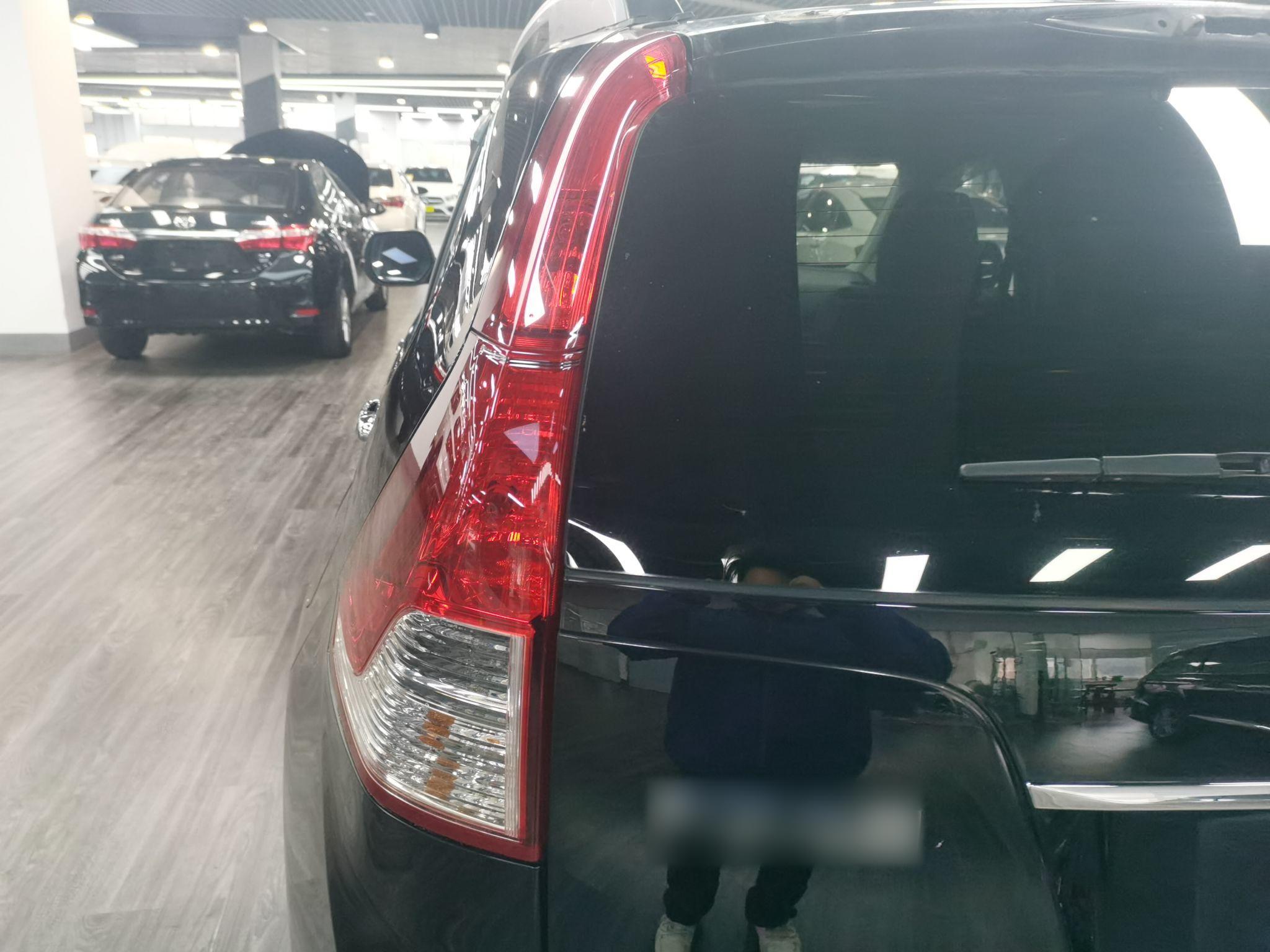 本田CR-V 2013款 2.4L 两驱豪华版